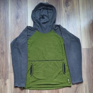 Melanzana Green and Gray Pullover, Men's Small